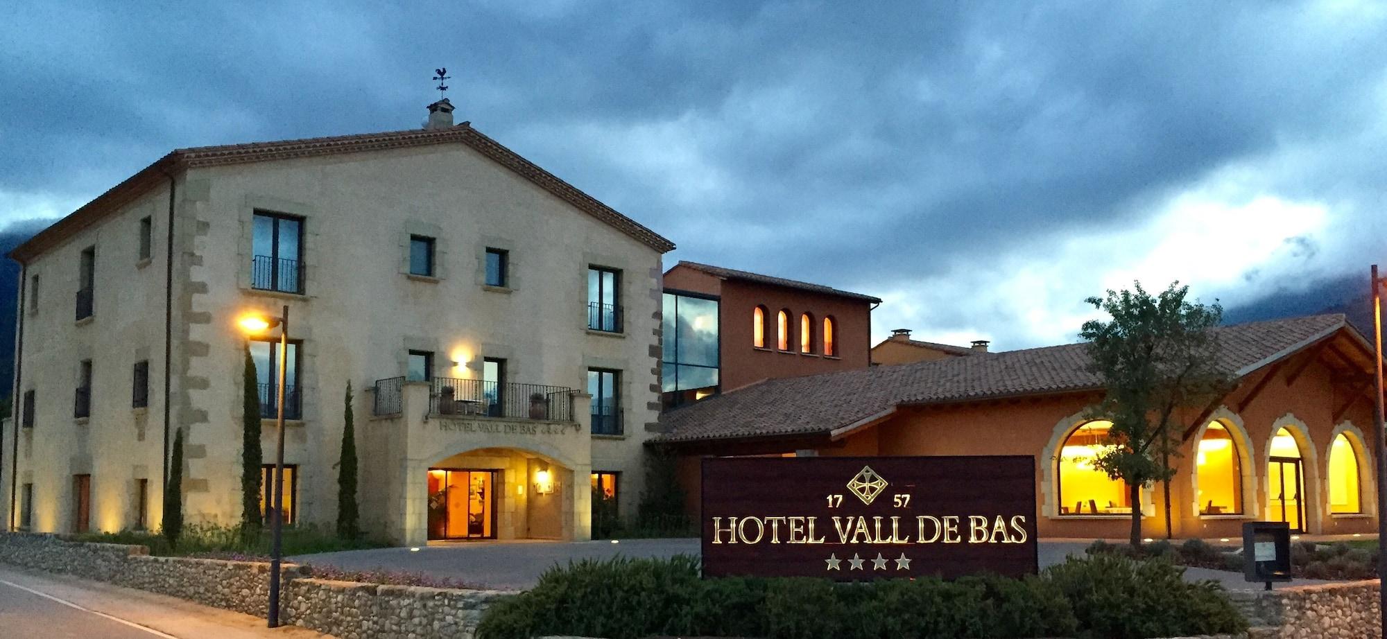Hotel Vall De Bas Joanetes Bagian luar foto
