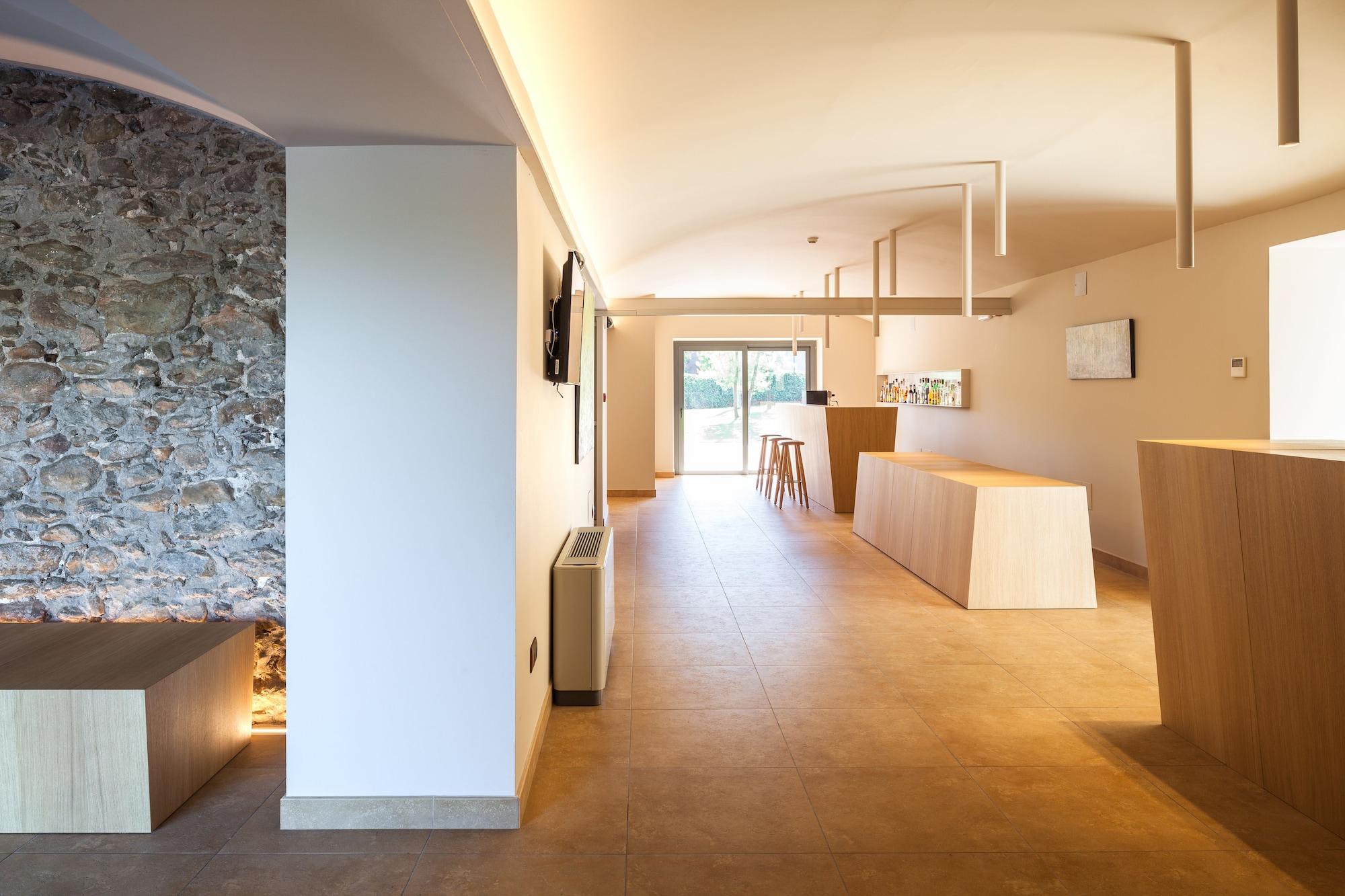 Hotel Vall De Bas Joanetes Bagian luar foto