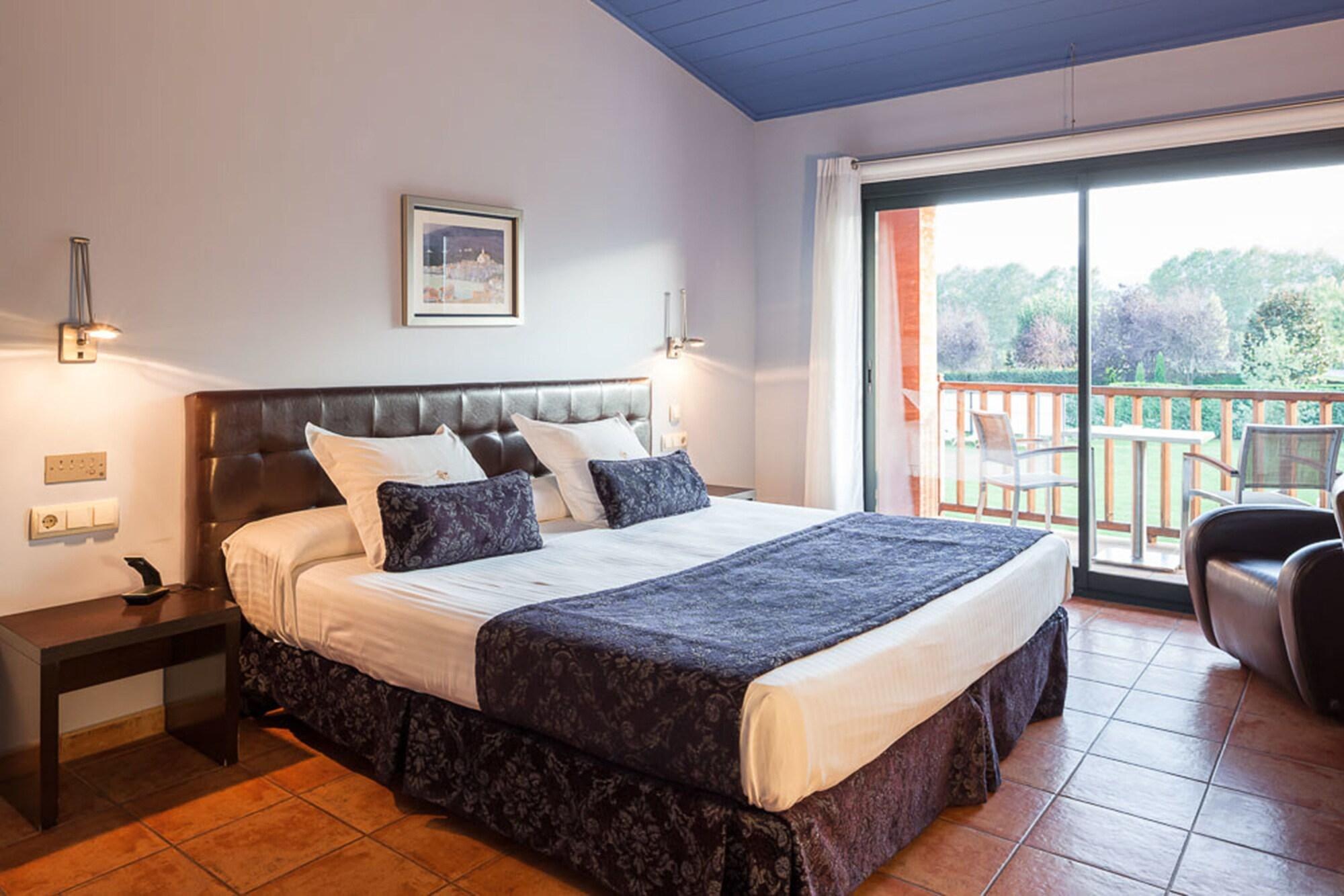 Hotel Vall De Bas Joanetes Bagian luar foto