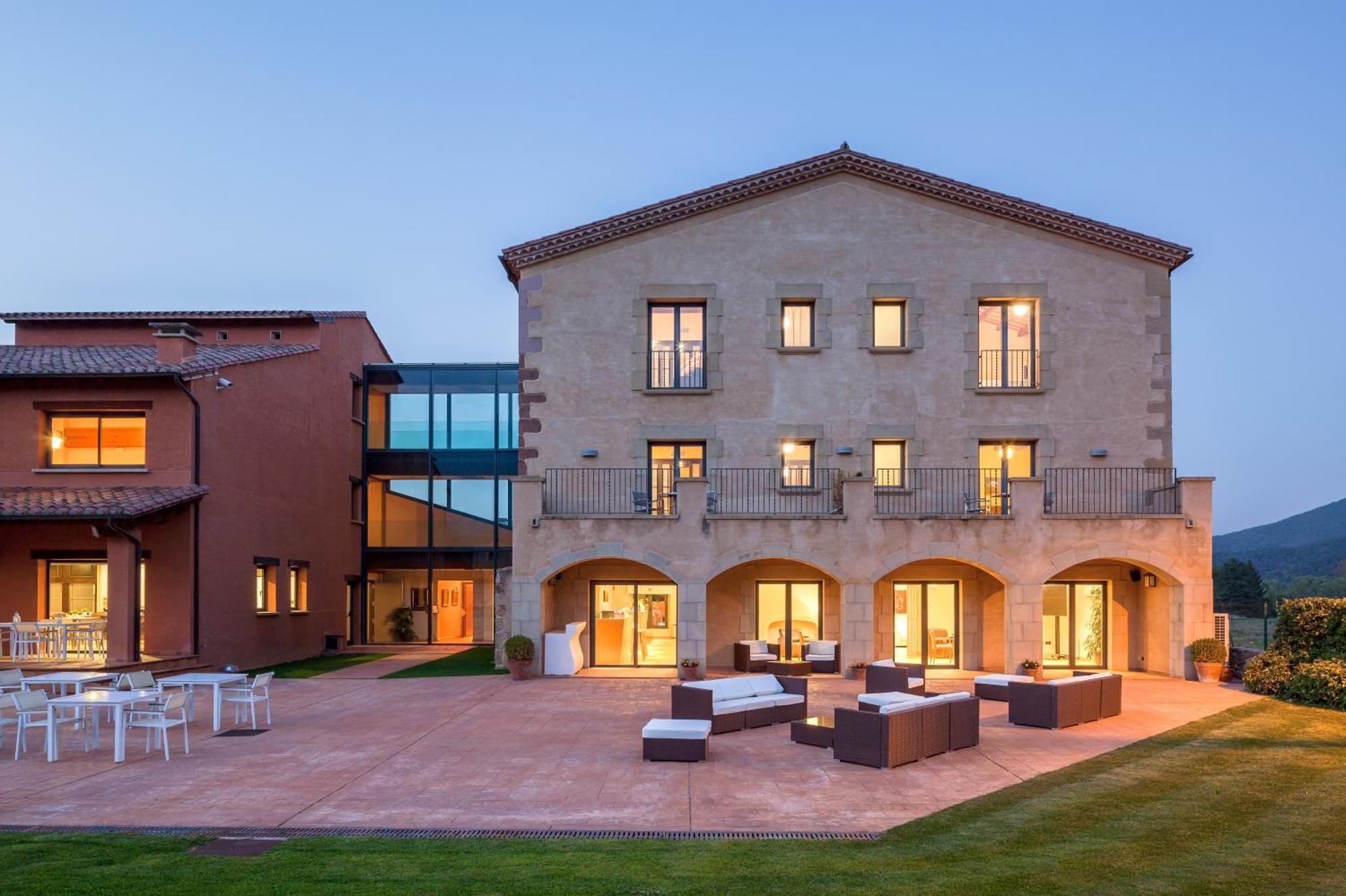 Hotel Vall De Bas Joanetes Bagian luar foto