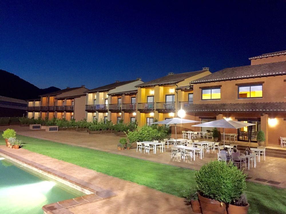 Hotel Vall De Bas Joanetes Bagian luar foto